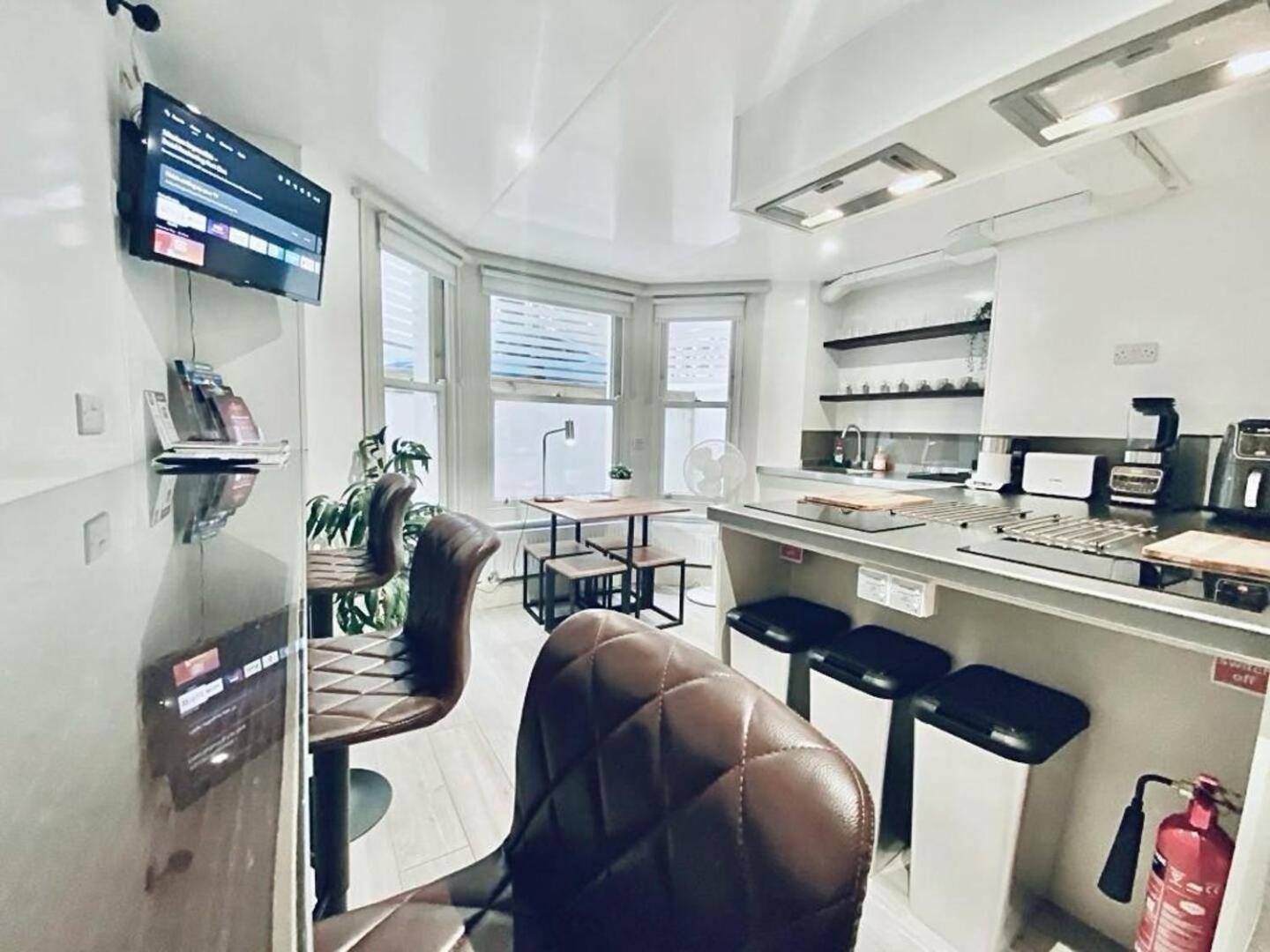 Apt 12 Luxury Living Chic Studio Steps From Beach Brighton Luaran gambar